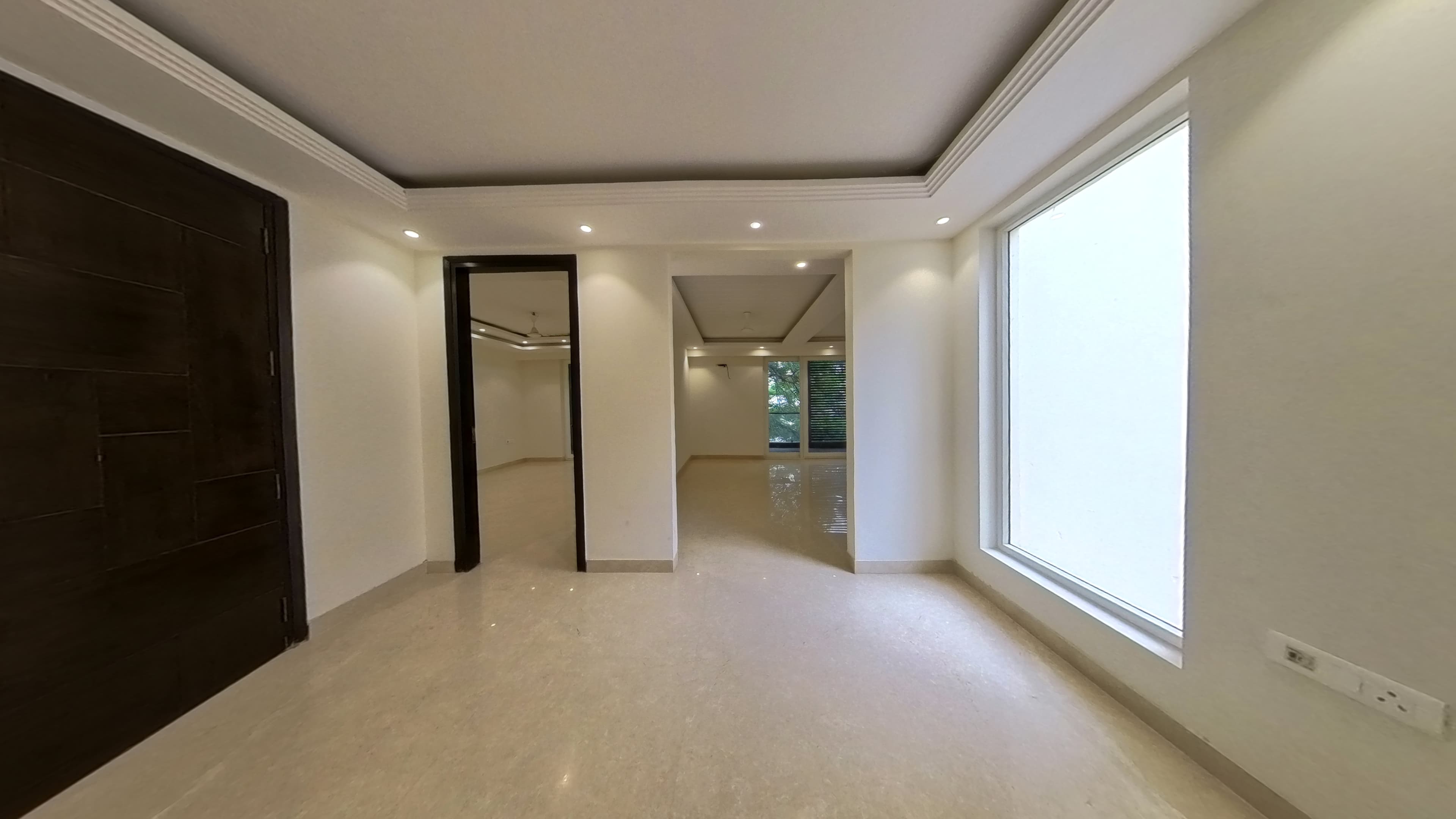 4BHK BUILDER FLOOR SALE IN SUSHANT LOK 1 GURGAON