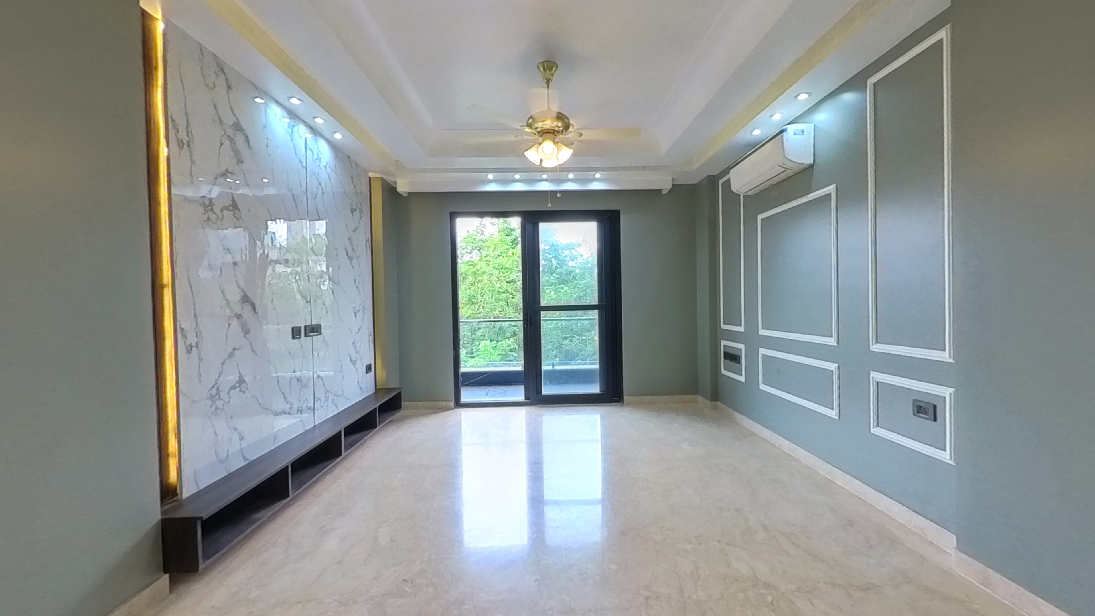 4BHK BUILDER FLOOR FOR SALE IN DLF3 GURGAON
