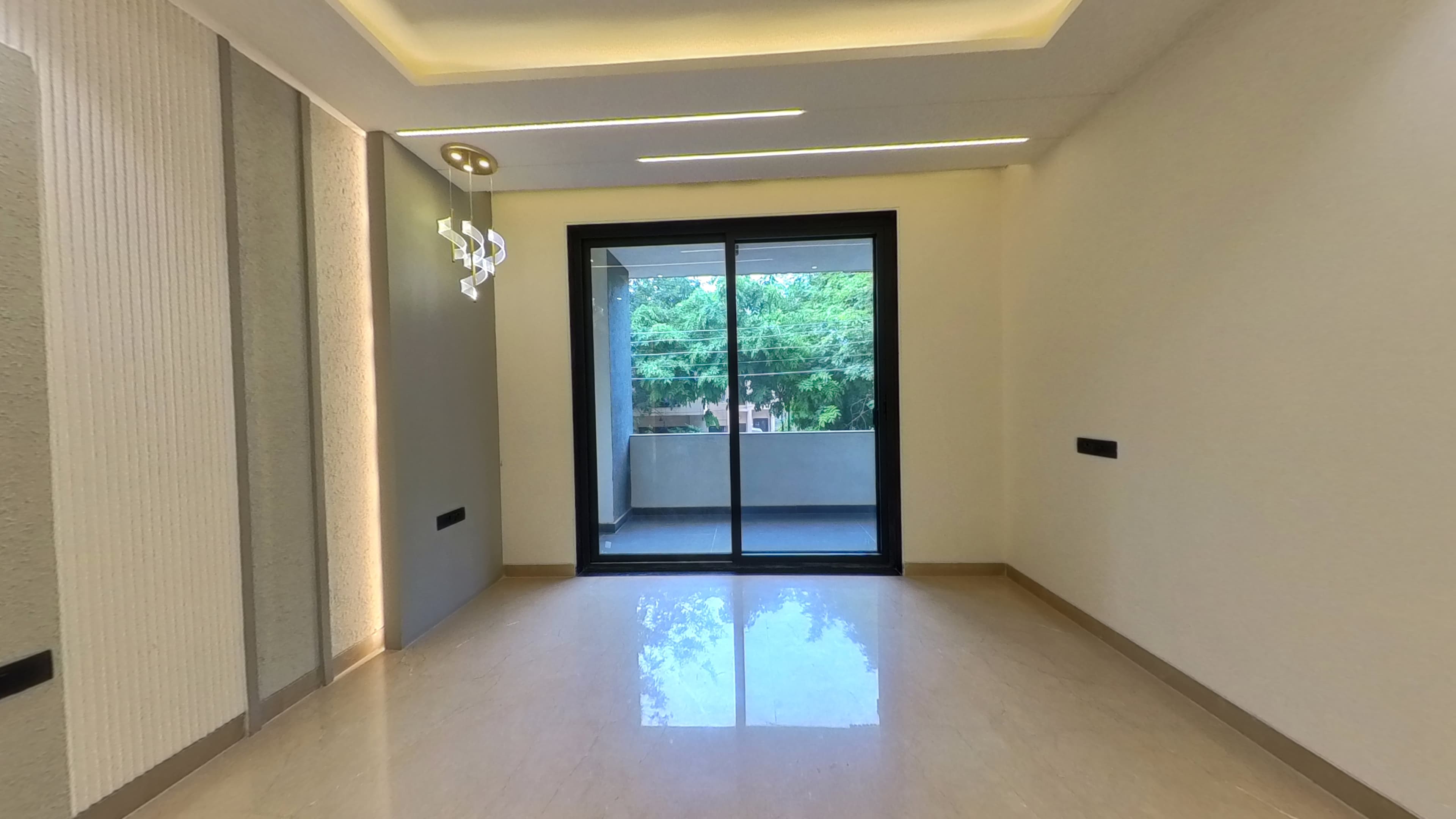 4BHK BUILDER FLOOR IN SHUSHANT LOK 1 GURGAON
