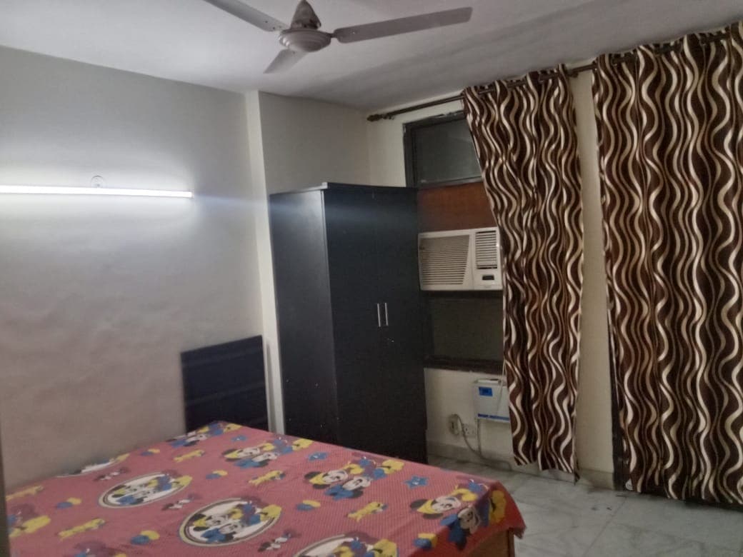 Fully Furnished Pre Rented Building for Sale in DLF Phase 4 gurgaon