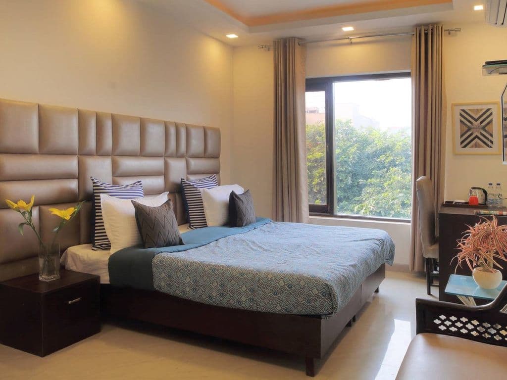 Pre Rented Guest House Available for Sale in Sector 39 Gurgaon