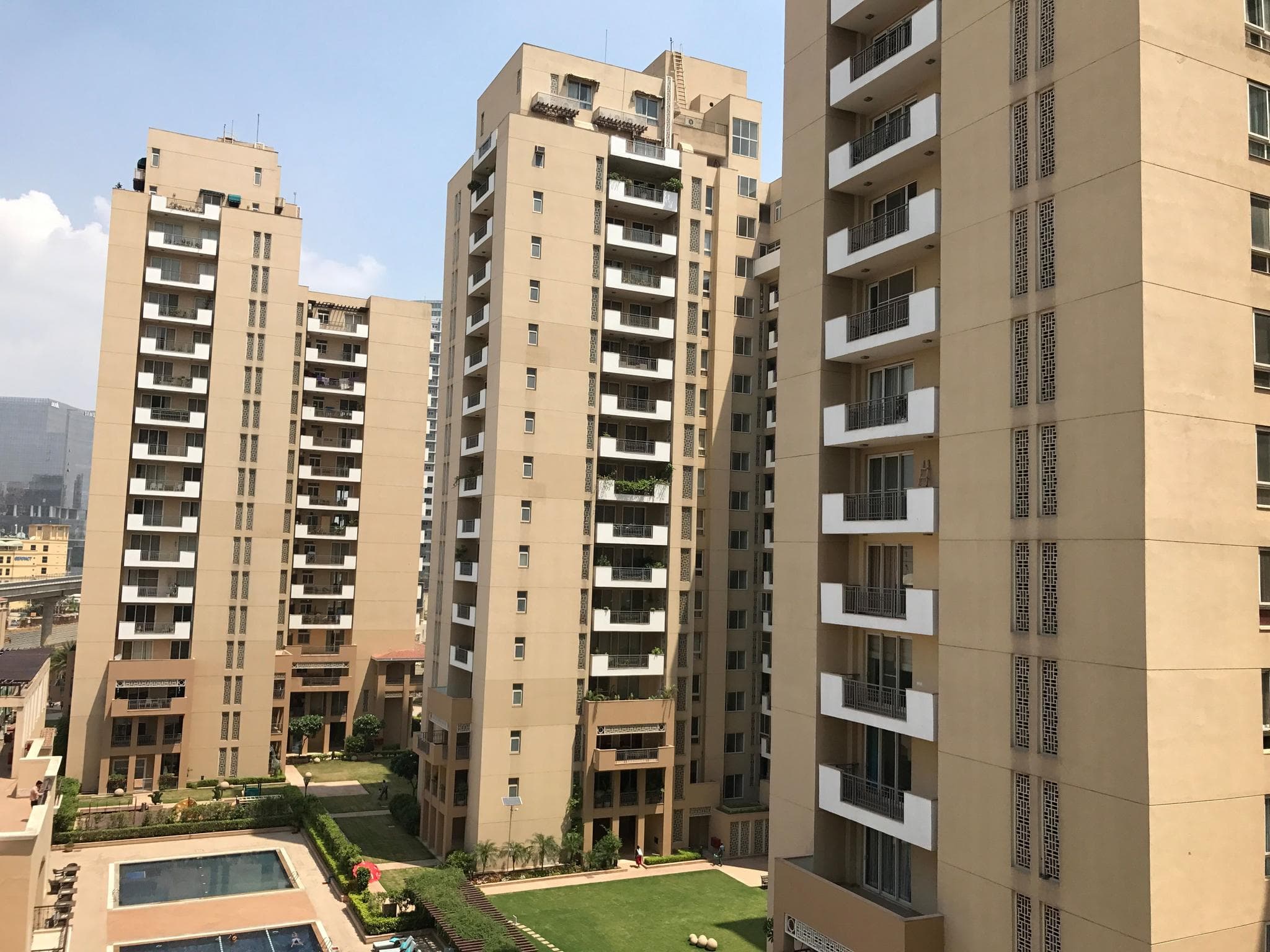 Ultra Luxury Apartment For Sale On Golf-Course Road In Emaar Palm Spring Gurgaon 