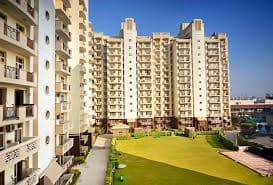 Apartment For Sale in Heritage City ( Unitech ) MG Road Gurgaon 